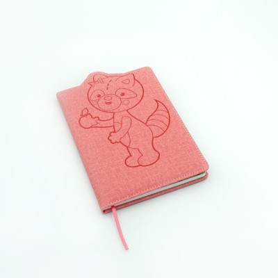 Книги для записей А5- 64л.(HAPPY ANIMALS). Тв. переп. с порол. из иск. кожи, фигур. выр. термотисн. Цв. форз.,темат. блок. бум.70г,скр.уг.ляссе, ин/уп HAPPY ANIMALS. Дизайн 5