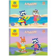 Альбом для рисования 32л., А4, на гребне Мульти-Пульти "Приключения Енота", с раскраской 313598